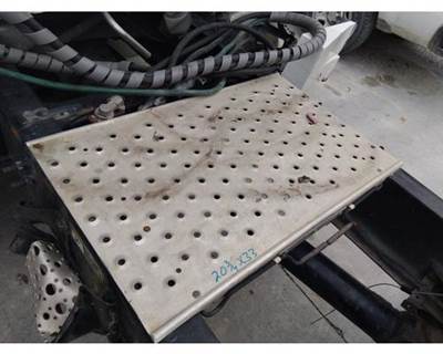 Freightliner Cascadia 126 Frame Step