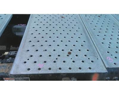 Freightliner Cascadia 126 Frame Step
