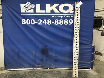 Freightliner Century Class 120 Step Fairing for a Freightliner CENTURY 120