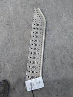 Freightliner Columbia 120 Right Step Fairing