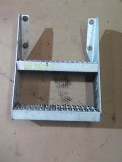 Freightliner FL112 Left Frame Step
