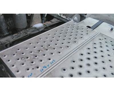 Freightliner M2 106 Frame Step