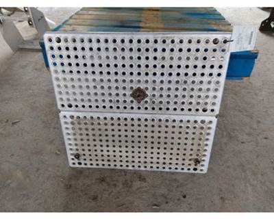 International 9200 Frame Step