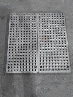 International 9200i Deck (Catwalk) Step