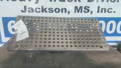 International 9400i Deck (Catwalk) Step