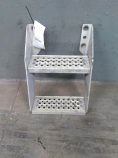 International 9900ix Left Frame Step