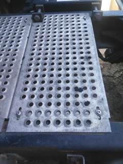 International LT Step