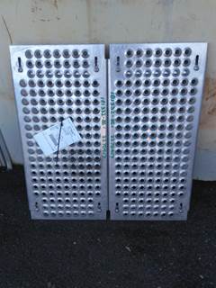 International LT Step