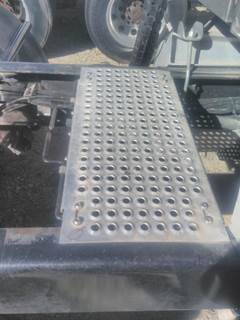 International LT Deck (Catwalk) Step