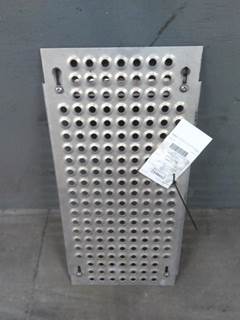 International LT Deck (Catwalk) Step