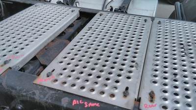 International LT Frame Step