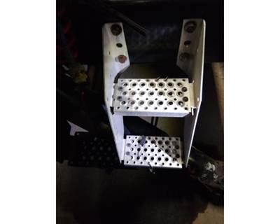 International LT Frame Step