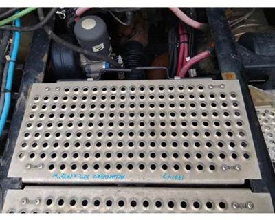 International LT Frame Step