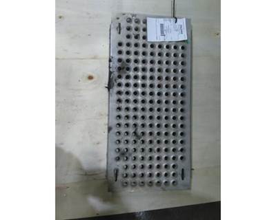International LT Frame Step