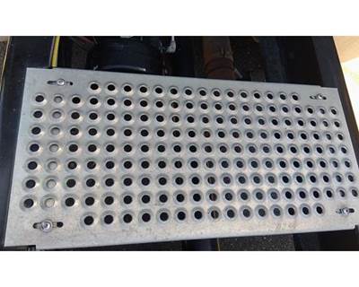 International LT Frame Step