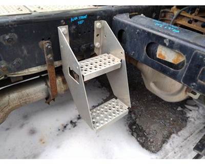 International LT Right Frame Step