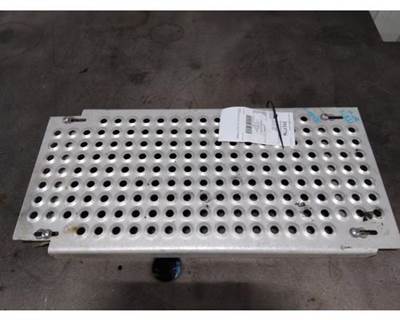 International LT Frame Step