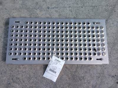 International MV Deck (Catwalk) Step