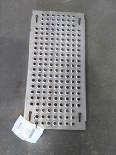 International ProStar Deck (Catwalk) Step for a International PROSTAR 122