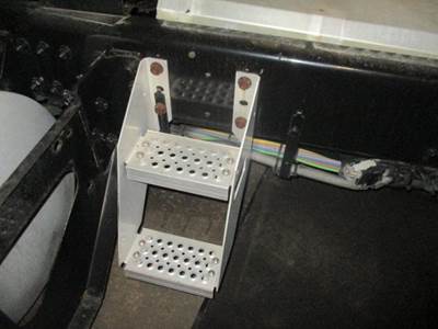 International ProStar Frame Step for a International PROSTAR 122