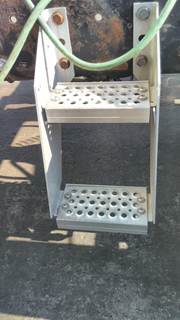 International ProStar Left Frame Step for a International PROSTAR 122