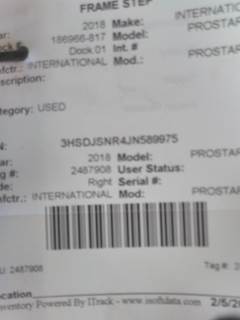 International ProStar Right Frame Step for a International PROSTAR 122