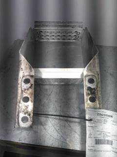 International ProStar Left Frame Step for a International PROSTAR 122