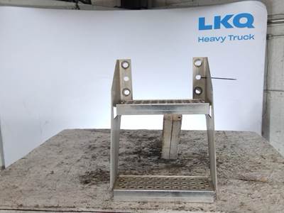 International ProStar Frame Step for a International PROSTAR 122