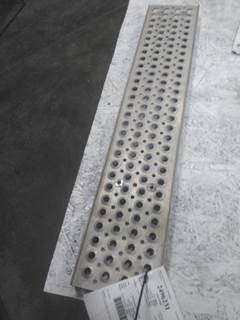 International ProStar Tank Step for a International PROSTAR 122