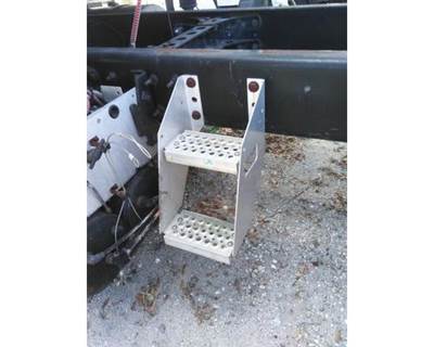 International ProStar Left Frame Step for a International PROSTAR 125