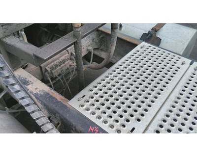 International ProStar Frame Step for a International PROSTAR 122