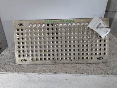 International RH Deck (Catwalk) Step