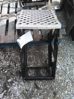 Kenworth T2000 Left Frame Step