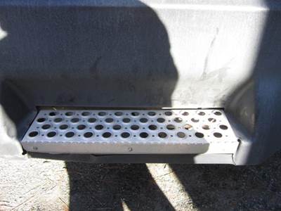 Kenworth T600B Right Step Fairing