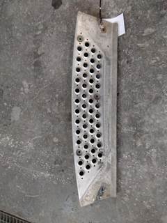 Kenworth T680 Left Step Fairing