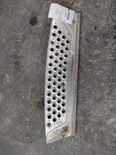 Kenworth T680 Right Step Fairing