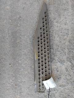 Kenworth T680 Right Step Fairing