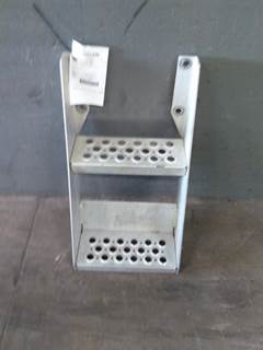 Kenworth T680 Left Frame Step