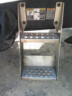 Kenworth T680 Right Frame Step