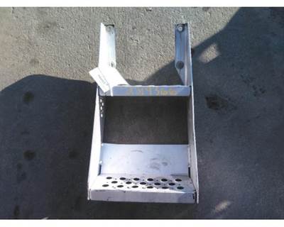 Kenworth T680 Frame Step
