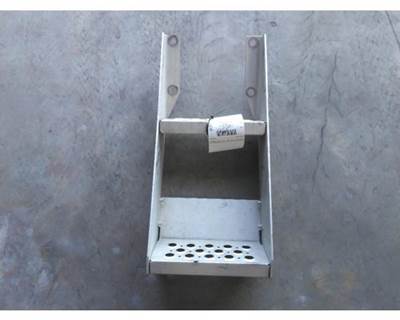 Kenworth T680 Left Frame Step