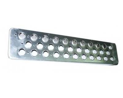 Kenworth T680 Left Frame Step
