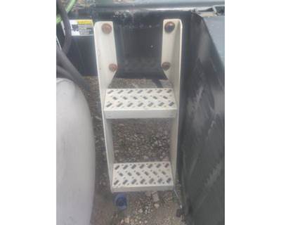 Kenworth T680 Left Frame Step
