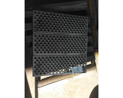 Kenworth T680 Frame Step