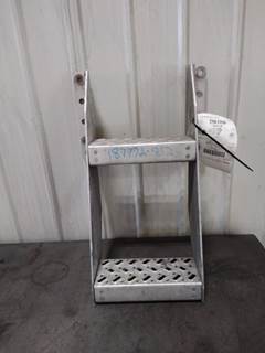 Mack Anthem Left Frame Step