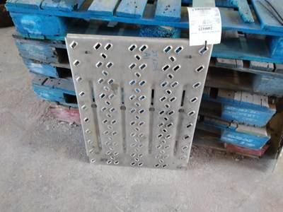 Mack Anthem Left Frame Step