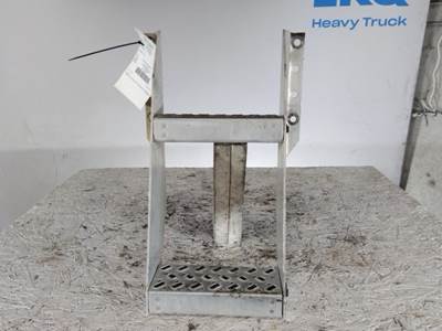 Mack Anthem Left Frame Step