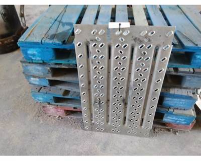 Mack Anthem Left Frame Step