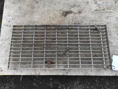 Mack CH613 Deck (Catwalk) Step