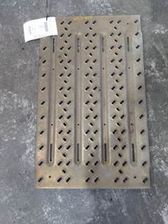 Mack Pinnacle CXU612 Deck (Catwalk) Step for a Mack CXU612